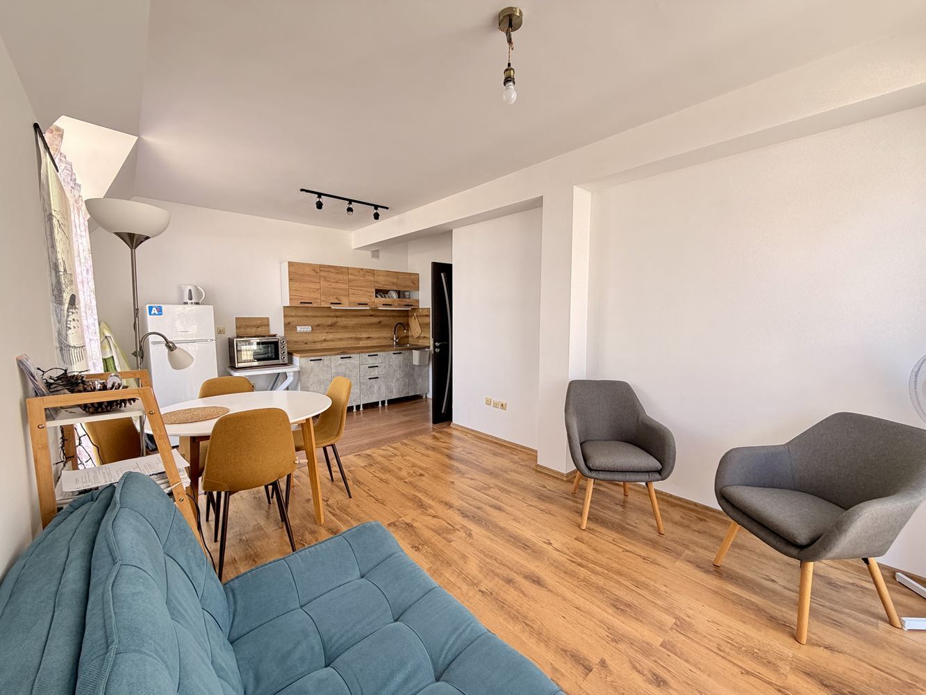 Przestronny apartament z jedną sypialnią w doskonałej lokalizacji w dzielnicy Czerno More, Nesebyr