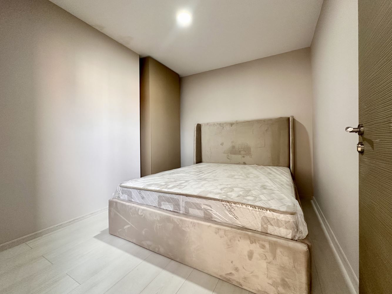 Przytulne mieszkanie z jedną sypialnią z widokiem na basen i tereny zielone w Słonecznym Brzegu – gotowe do użytku