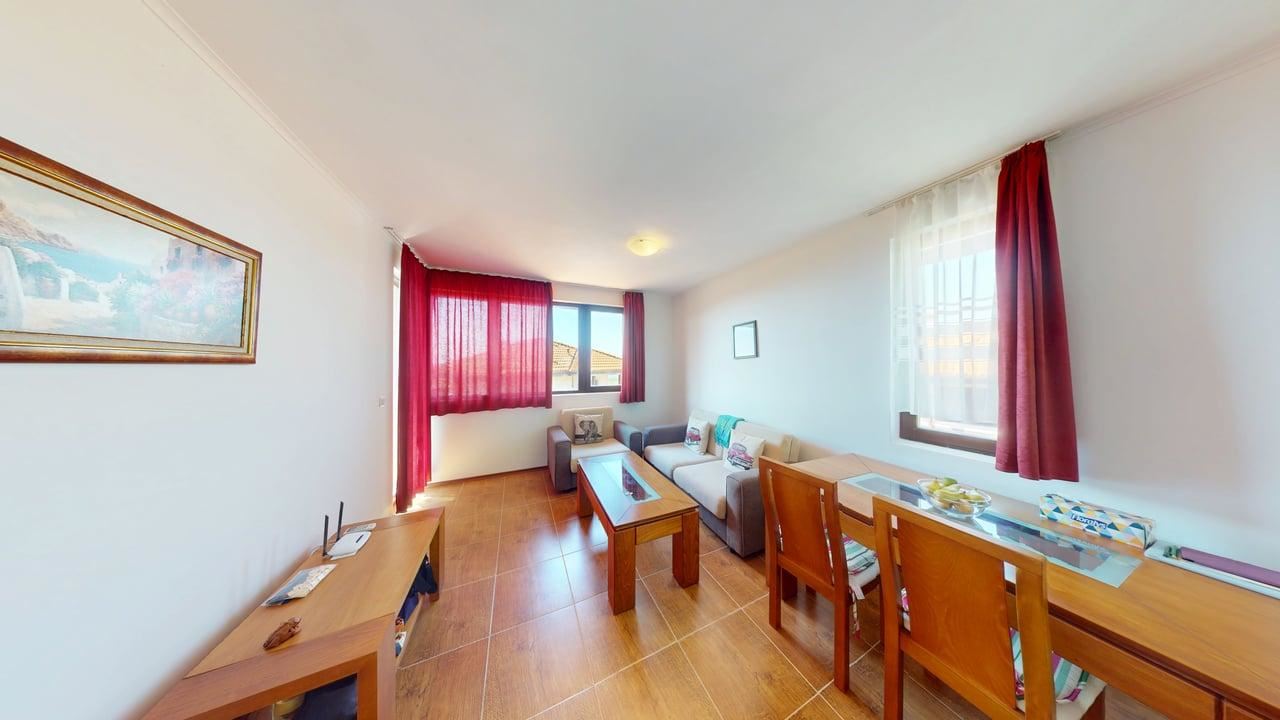 Przestronny apartament z jedną sypialnią i widokiem na morze w okolicach Słonecznego Brzegu