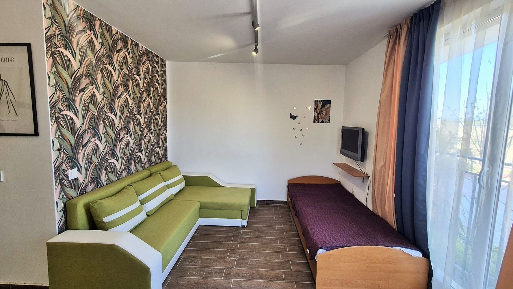 Przestronne studio z niską opłatą eksploatacyjną w Słonecznym Brzegu – doskonała lokalizacja i gotowe do użytku