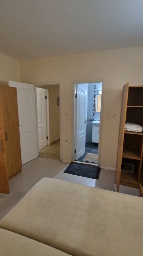 Przestronne mieszkanie z dwiema sypialniami w Słonecznym Brzegu – w pełni umeblowane, doskonała lokalizacja i gotowe na dochodową inwestycję