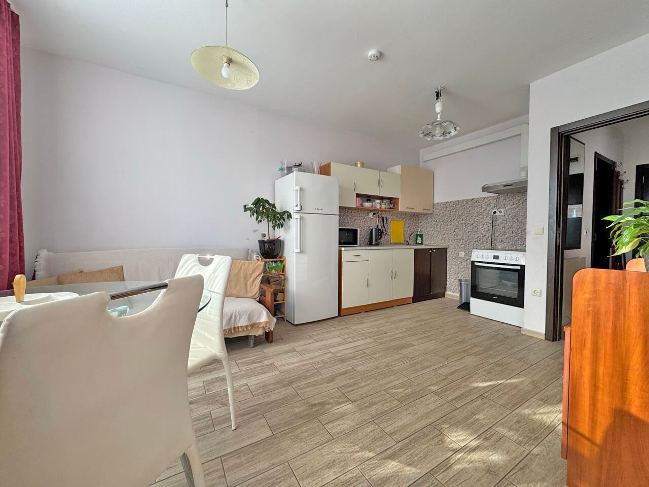 Apartament z dwiema sypialniami i widokiem na park w Słonecznym Brzegu – komfort i doskonałe udogodnienia