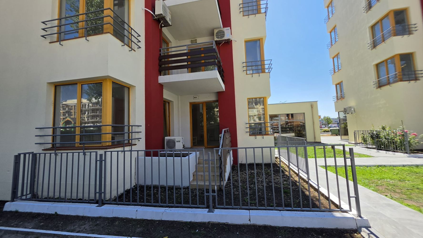 Apartament z prywatnym ogródkiem w Słonecznym Brzegu – bez opłaty za utrzymanie!