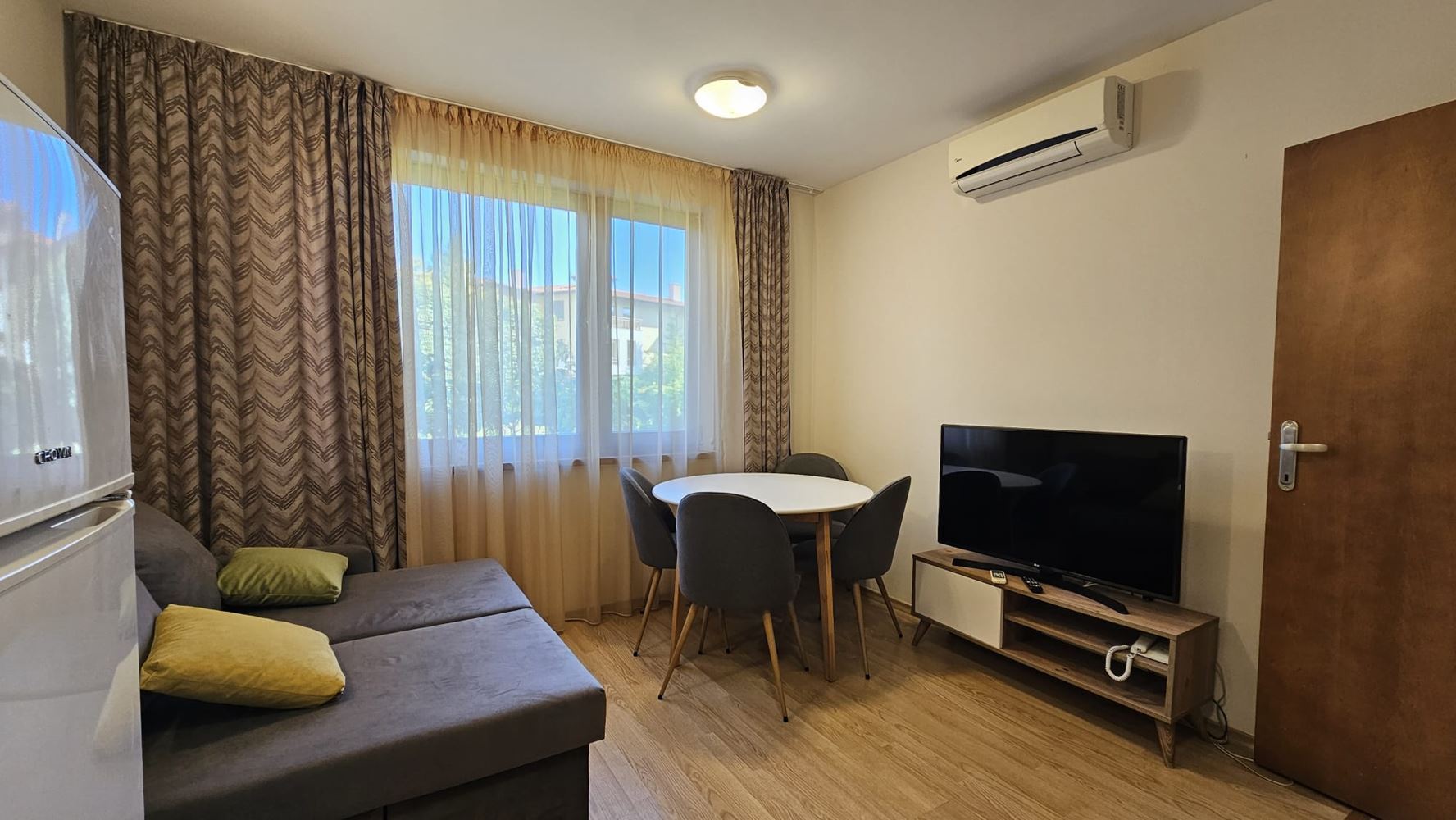 Nieruchomość przy samej plaży – przytulny apartament z jedną sypialnią w Sweti Włas