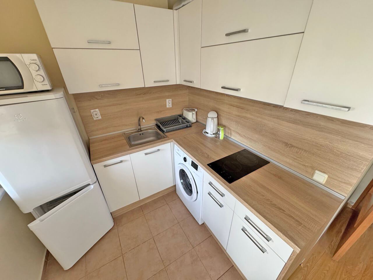 Gotowe do zamieszkania! Dwupokojowe mieszkanie w atrakcyjnym kompleksie w Świętym Własie