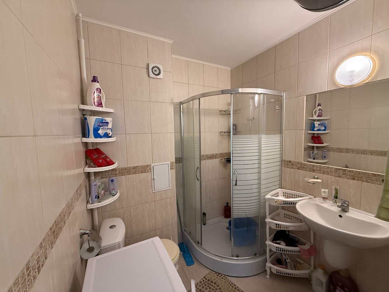 Apartament z jedną sypialnią wśród zieleni, w kompleksie z basenem i placem zabaw