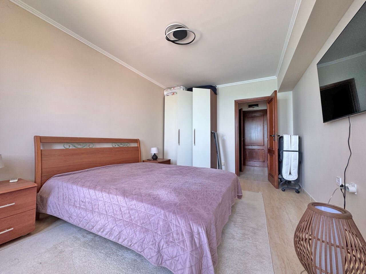 Apartament z jedną sypialnią w pierwszej linii brzegowej z panoramicznym widokiem na morze w Świętym Własie