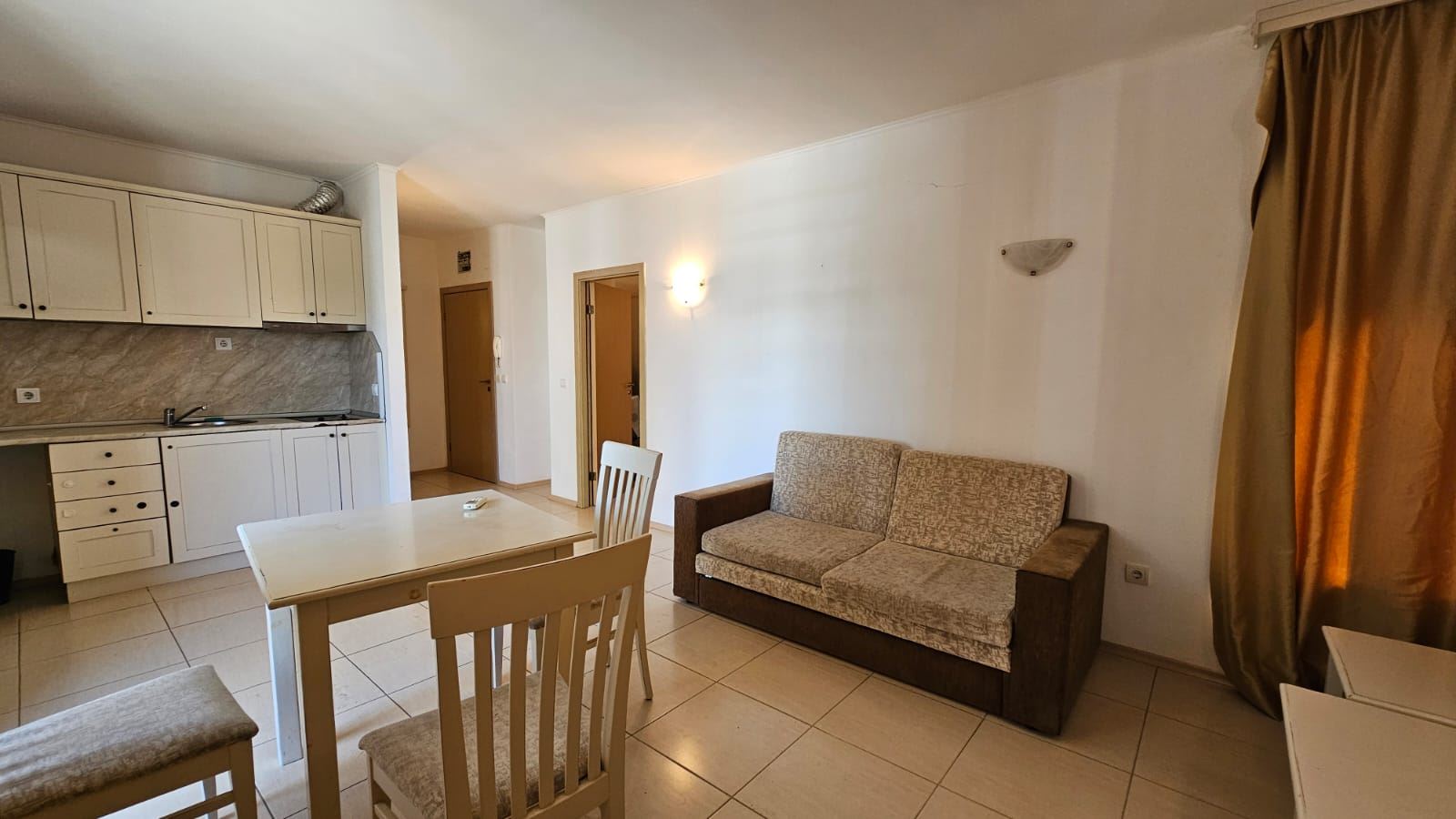 Apartament z dwiema sypialniami bez opłaty za utrzymanie, tuż obok supermarketu