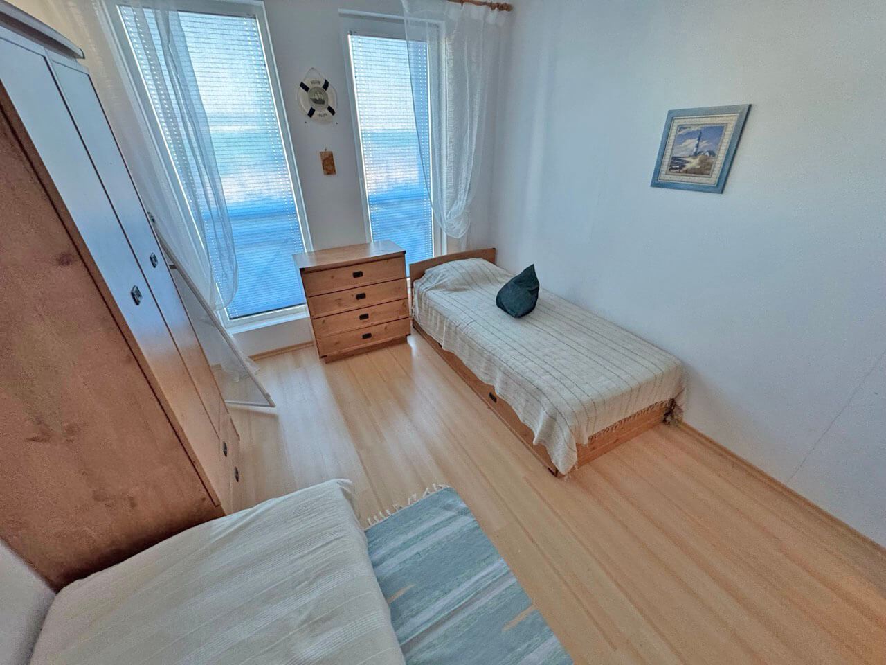 Trzypokojowe mieszkanie w kompleksie z dobrze zorganizowanym otoczeniem i przytulną atmosferą