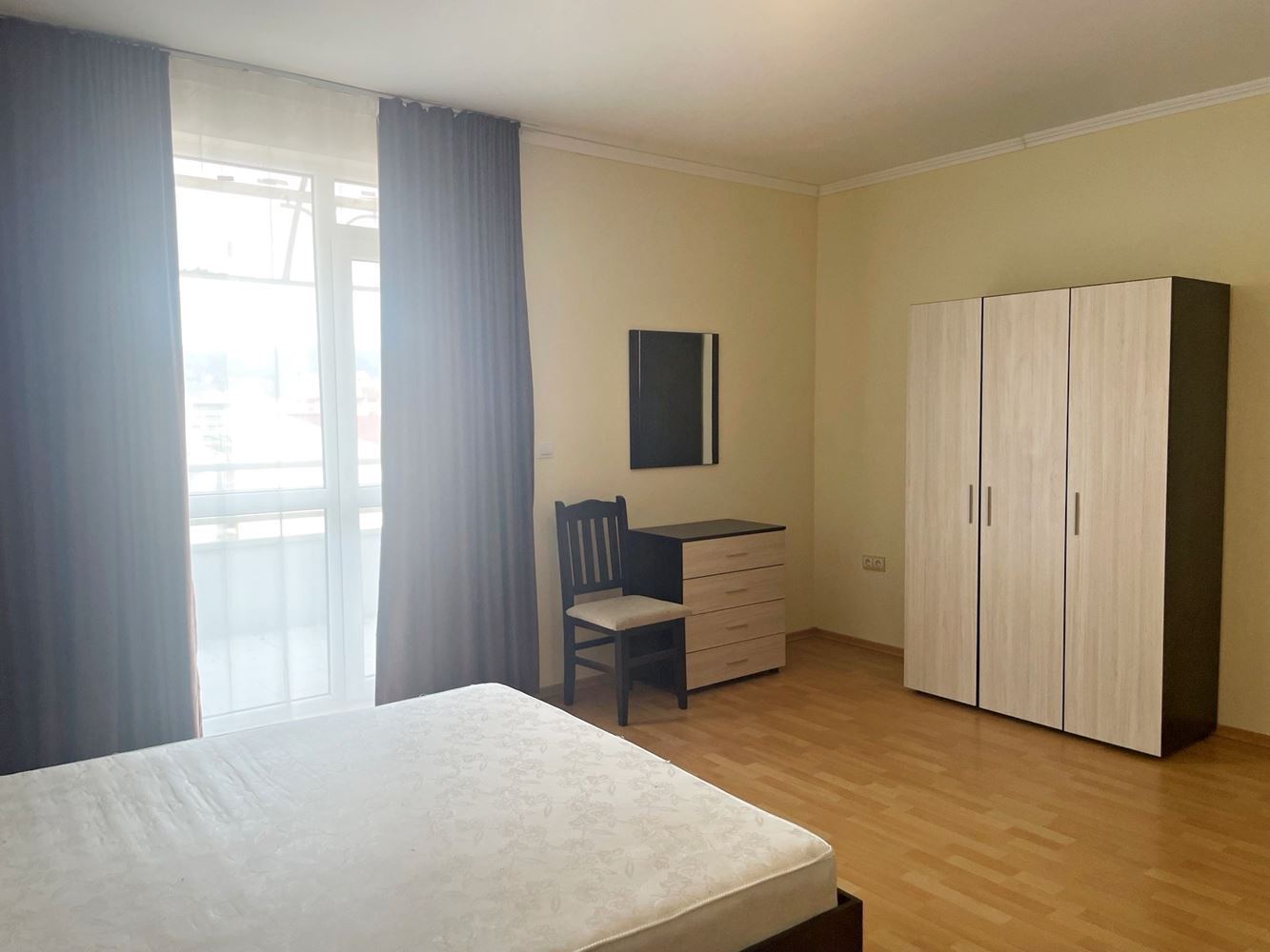 Przestronny apartament z panoramicznym widokiem i dwiema sypialniami w Słonecznym Brzegu