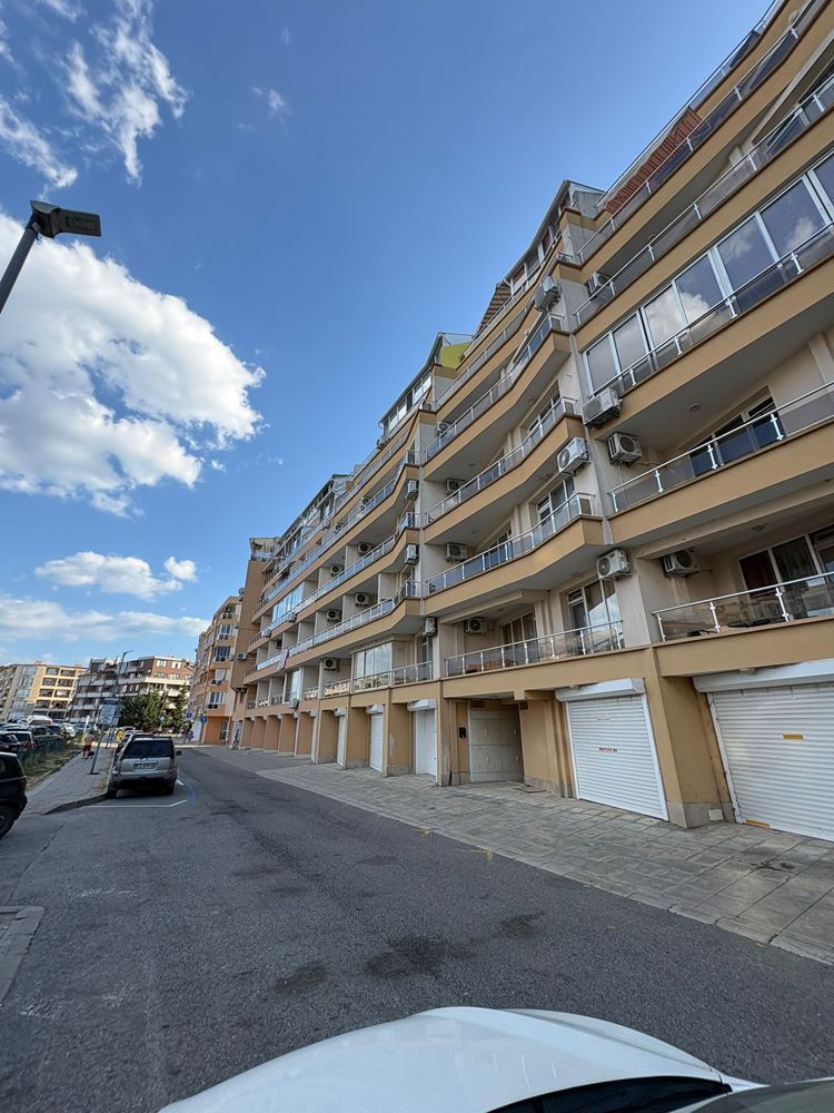 Umeblowany apartament z jedną sypialnią na Starym Mieście w Pomorie