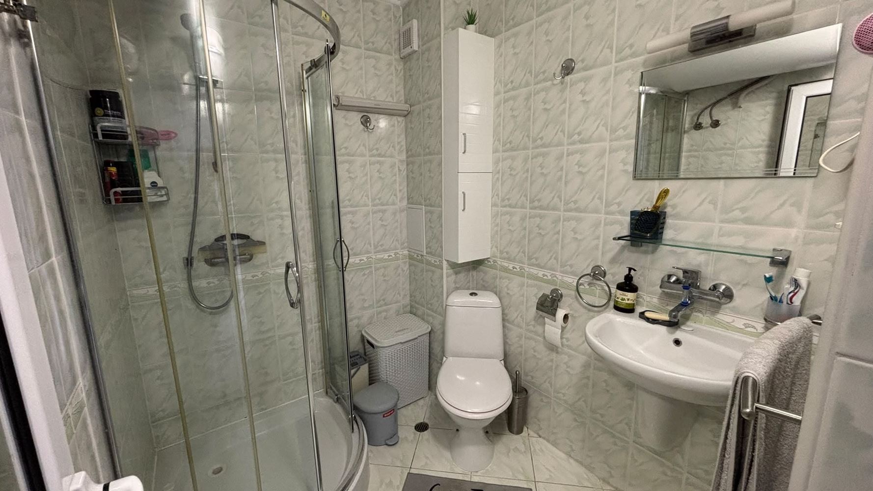 Apartament z jedną sypialnią z widokiem na morze w Sveti Vlas – bez opłaty za utrzymanie, z parkingiem, gotowy do zamieszkania