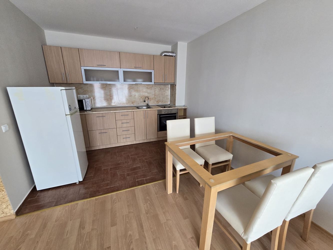 Przepiękny apartament z jedną sypialnią w Świętym Własie z widokiem na morze – doskonała inwestycja kilka kroków od plaży
