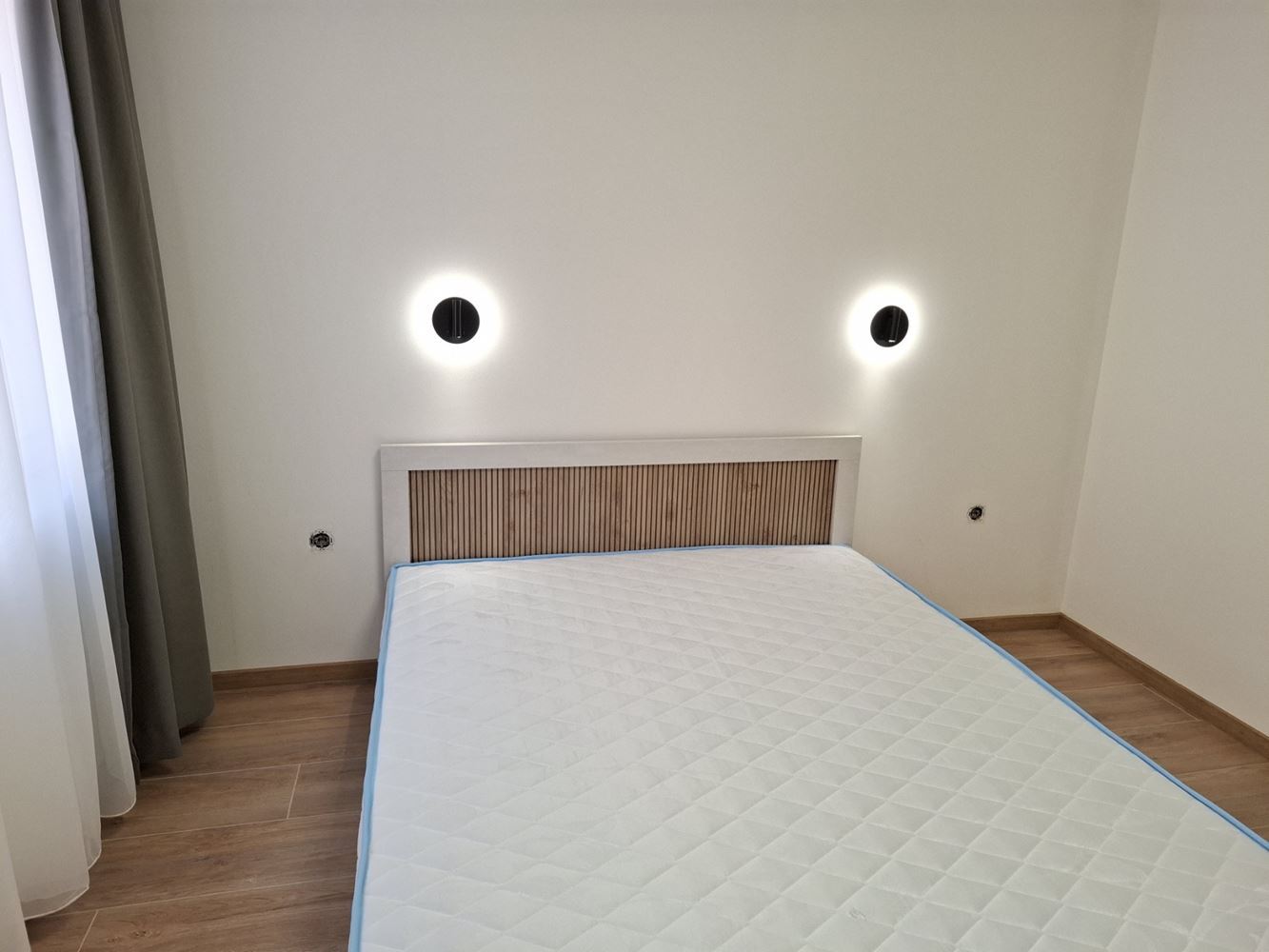 Przytulny apartament z jedną sypialnią w centrum Rawdy – kilka minut od plaży