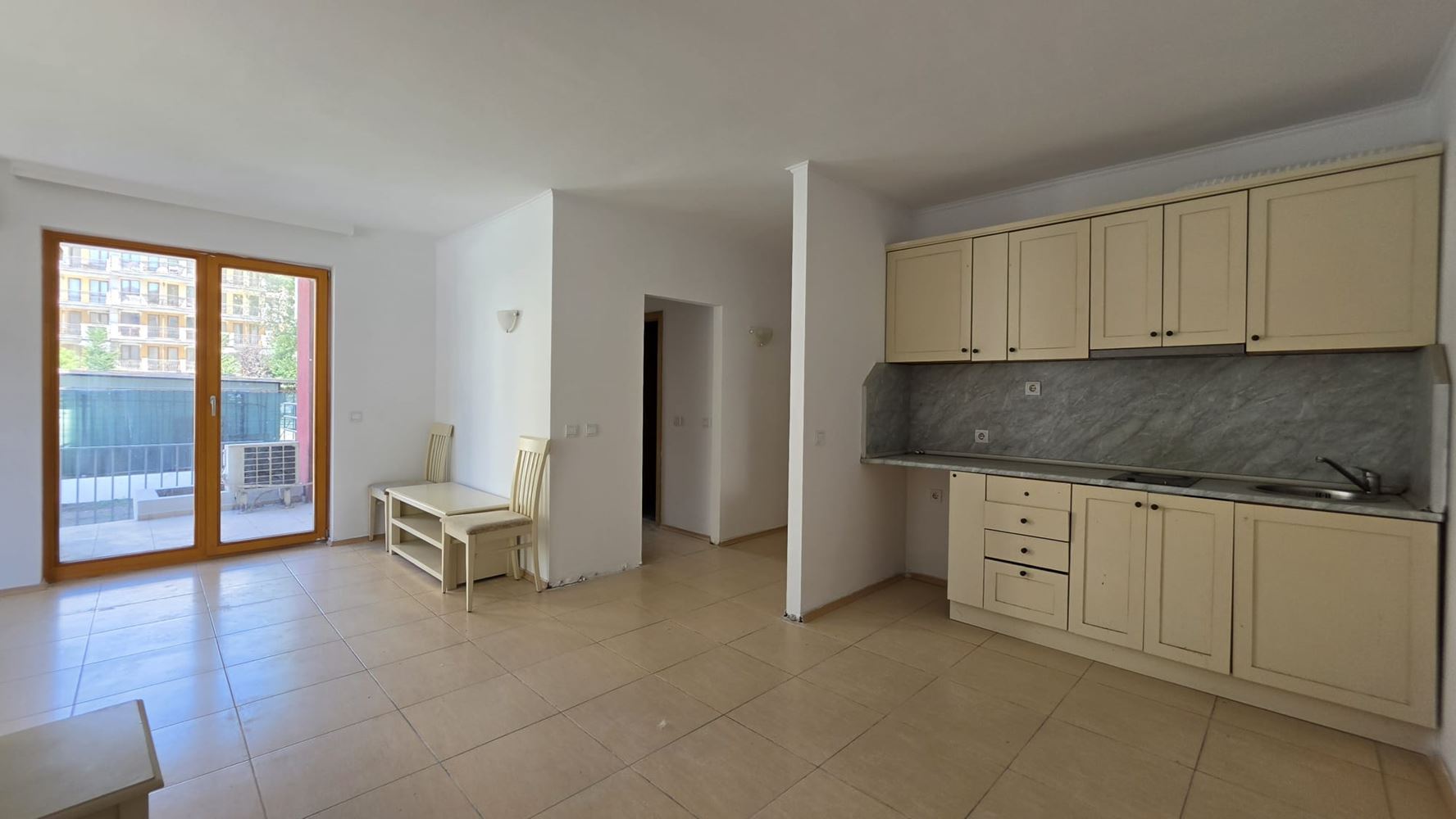 Apartament z prywatnym ogródkiem w Słonecznym Brzegu – bez opłaty za utrzymanie!