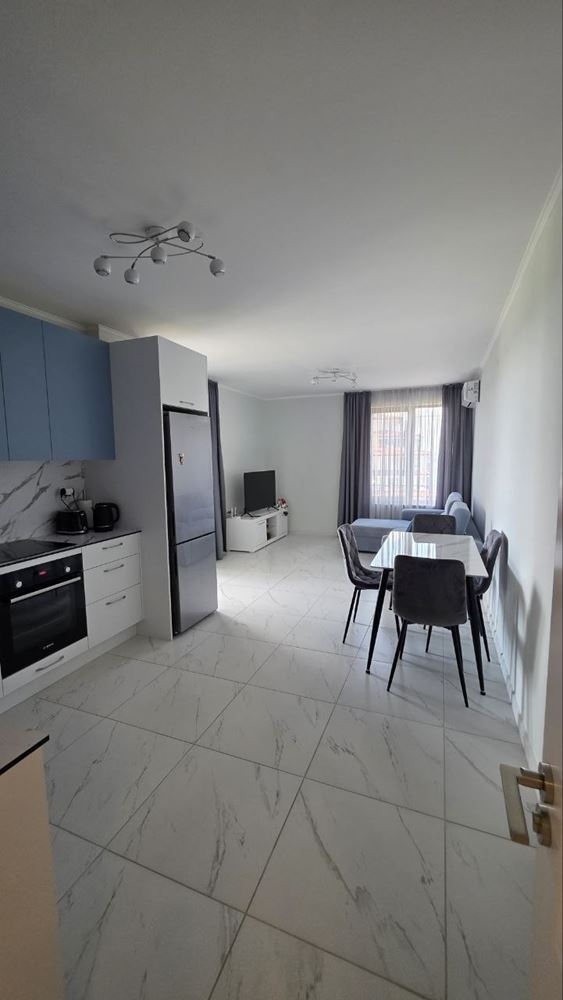 Przestronny apartament z dwiema sypialniami z częściowym widokiem na morze w prestiżowym kompleksie w Nesebyrze – gotowy dla swoich nowych właścicieli