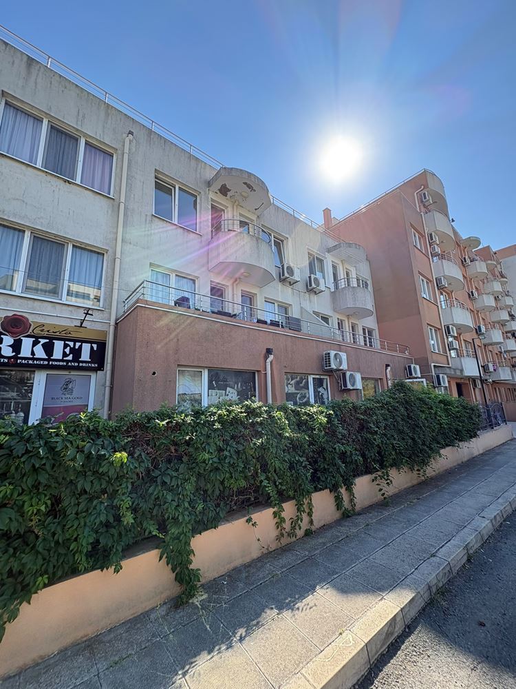 Pomorie 300 m od morza – umeblowane mieszkanie z jedną sypialnią w kompleksie z basenem