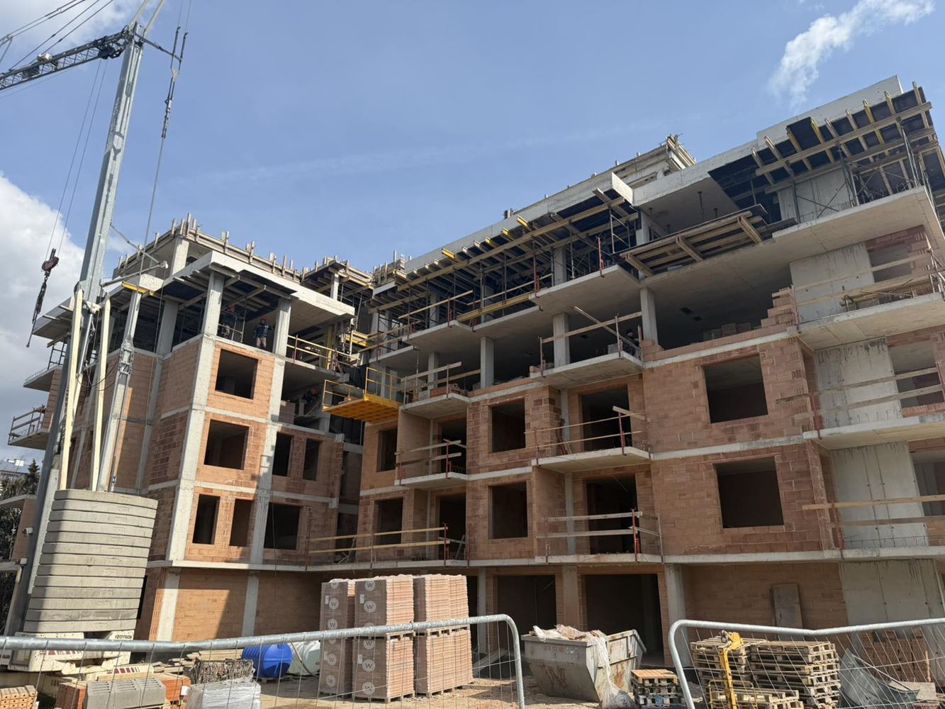 Duże i jasne studio w Nessebar – Twój dom tylko 10 minut od morza