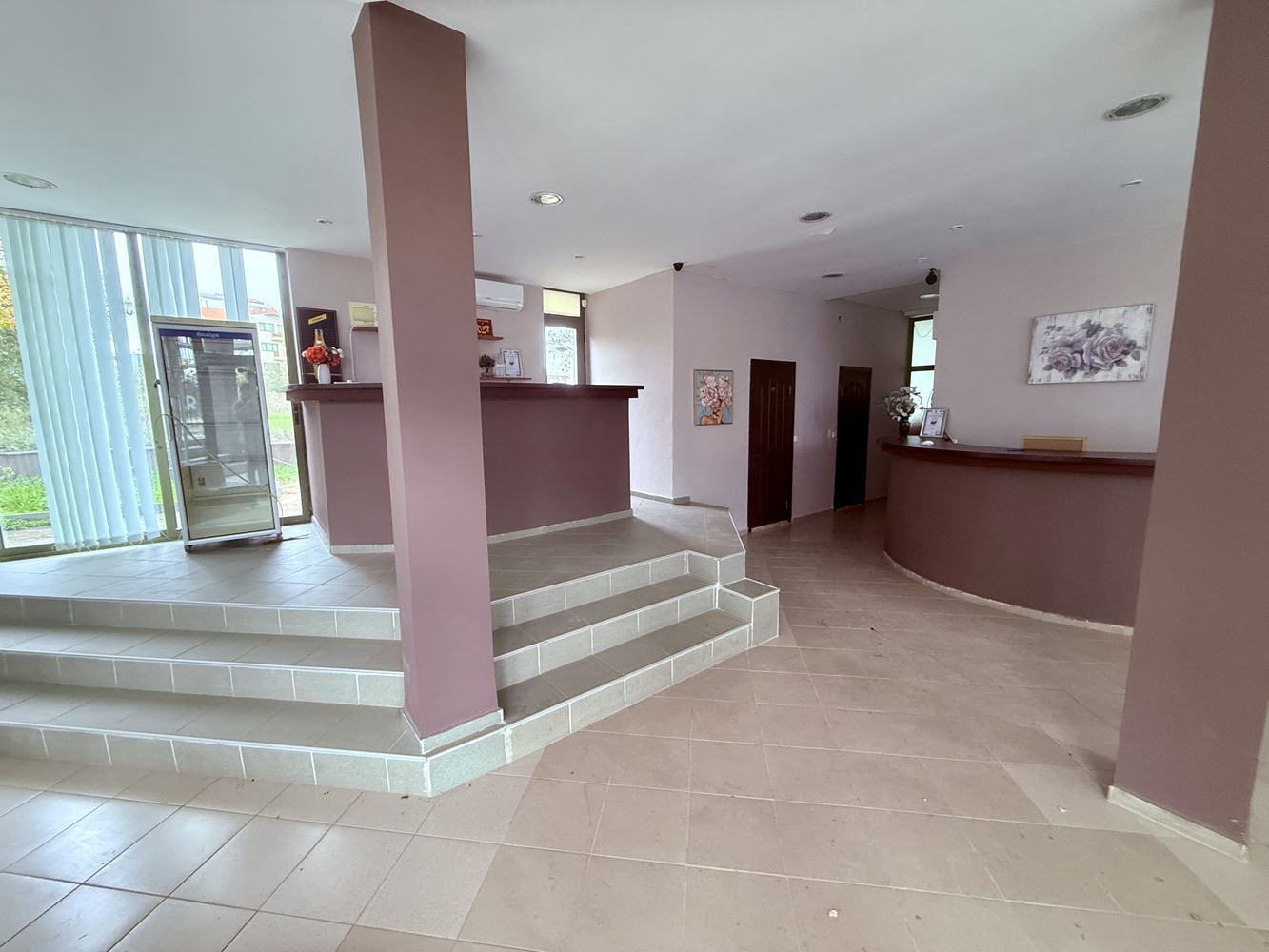 Przestronne mieszkanie z jedną sypialnią w cichej i atrakcyjnej lokalizacji w Ravdzie