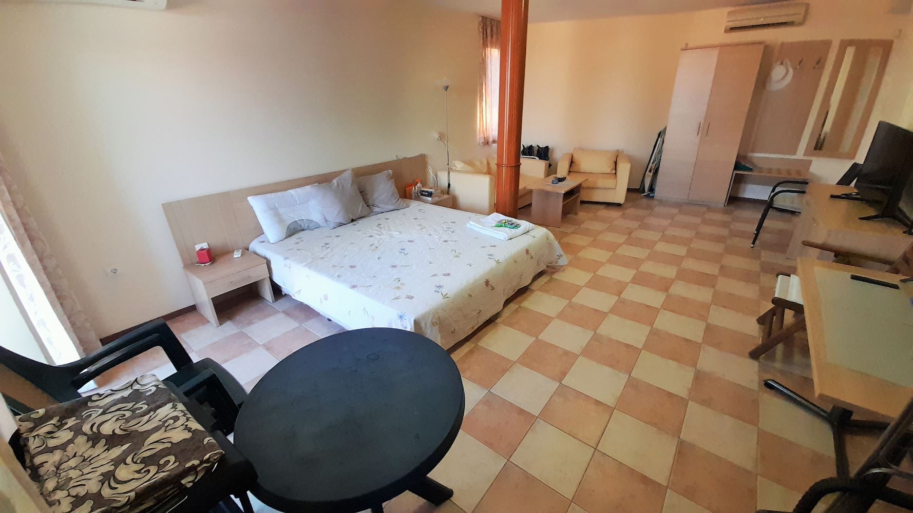 Ekskluzywna oferta w pierwszej linii w Słonecznym Brzegu – przestrzeń, luksus i doskonała inwestycja z widokiem na morze