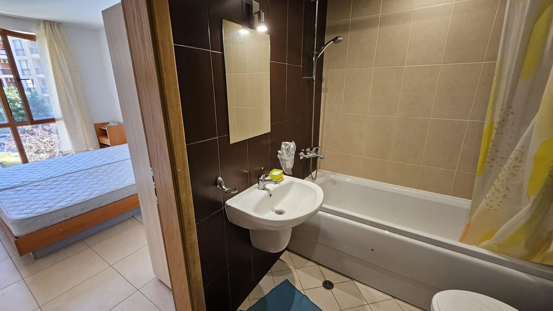 Apartament w kompleksie w Słonecznym Brzegu z basenem, restauracją i niską opłatą za utrzymanie