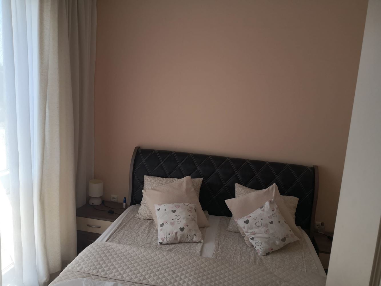 Przestronny apartament z dwiema sypialniami z widokiem na basen i ogród – w pełni umeblowany w nowoczesnym kompleksie w Słonecznym Brzegu