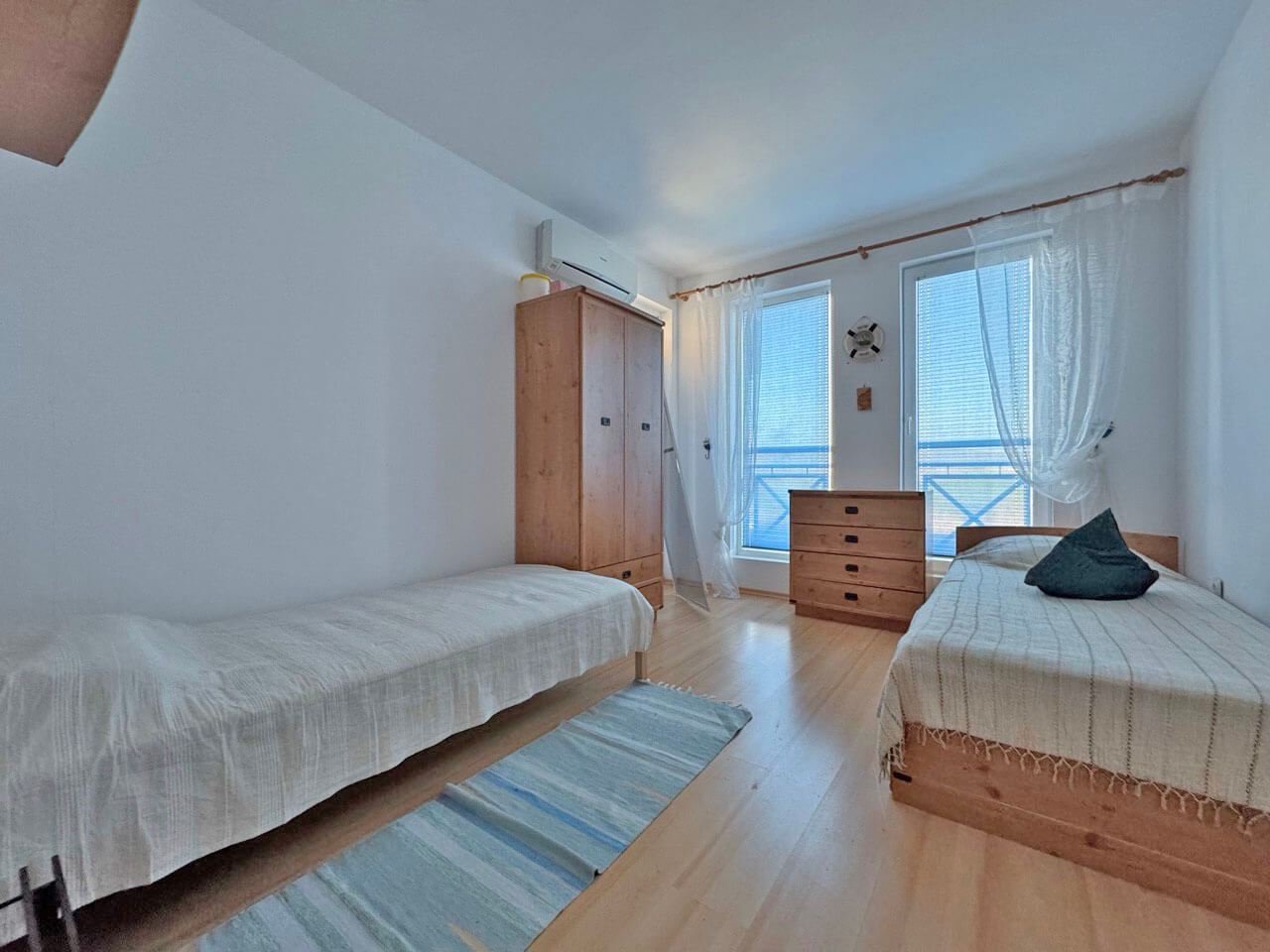 Trzypokojowe mieszkanie w kompleksie z dobrze zorganizowanym otoczeniem i przytulną atmosferą