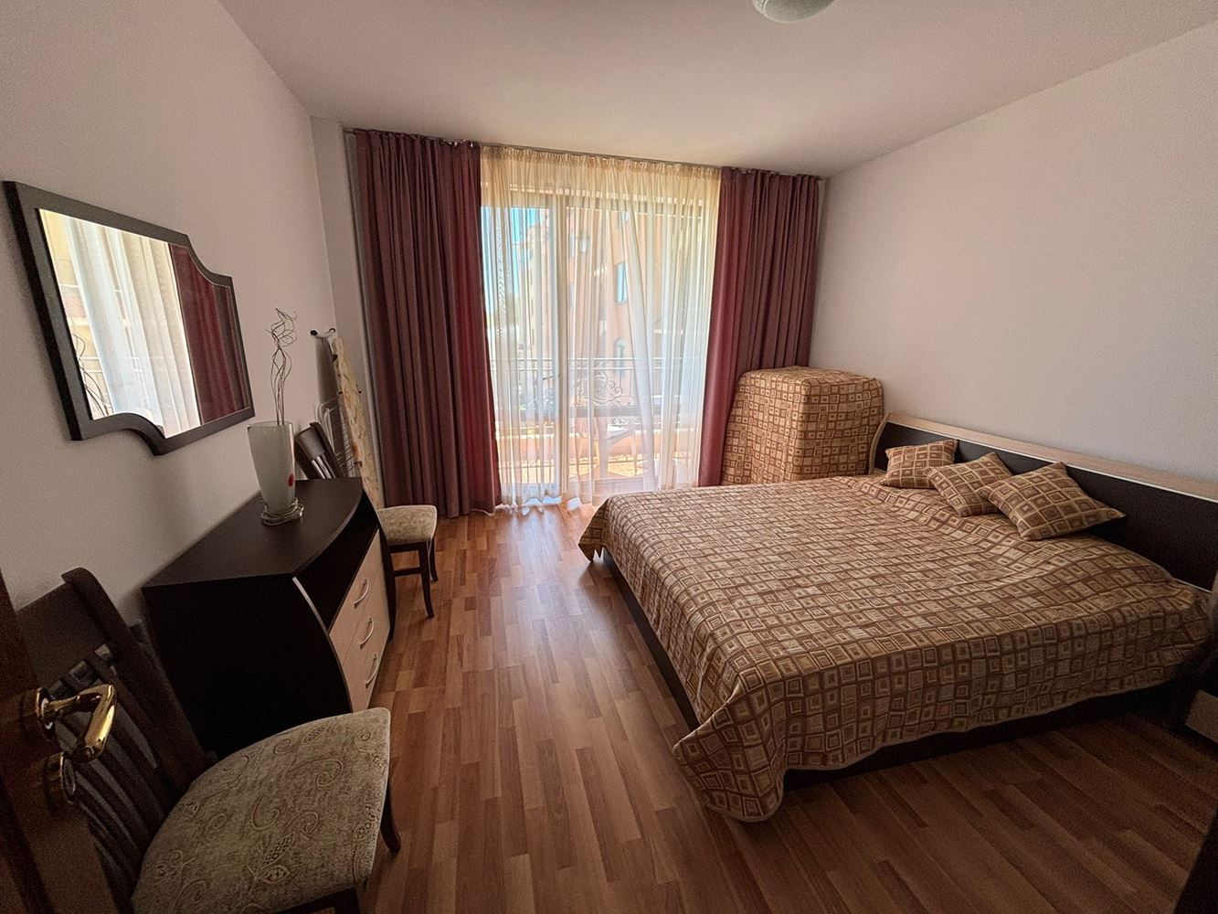 Przestronny apartament z jedną sypialnią w pobliżu Cacao Beach na Słonecznym Brzegu