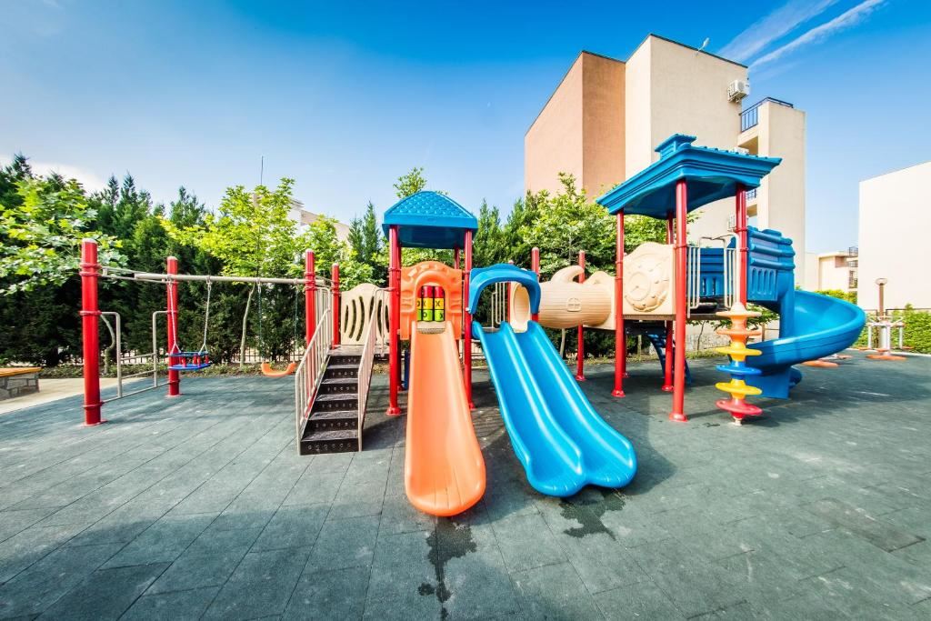 Przestronne studio w doskonałym kompleksie w pobliżu Aquaparku w Słonecznym Brzegu – gotowe do użytkowania lub jako inwestycja