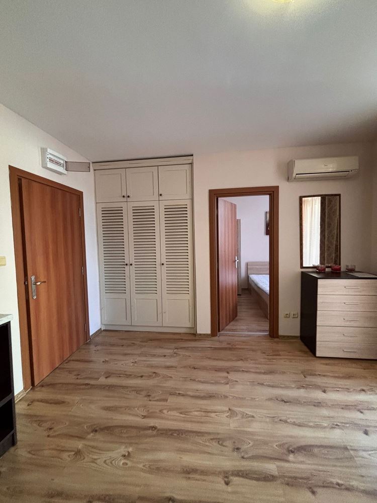 Przestronne mieszkanie z jedną sypialnią z widokiem na basen w Słonecznym Brzegu – możliwość drugiej sypialni