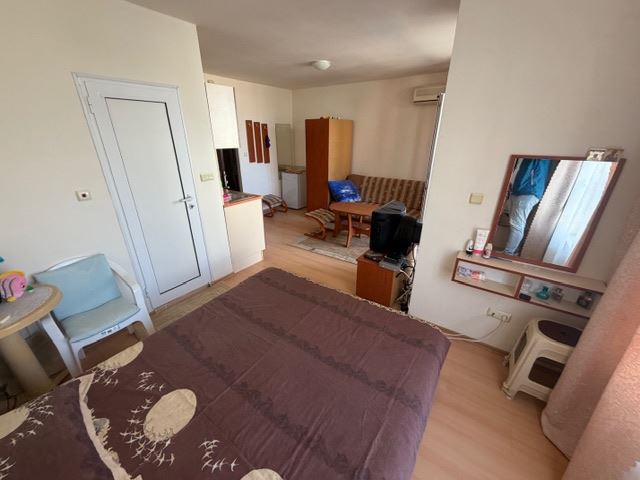 Kawalerka z inteligentnym układem i doskonałą lokalizacją – 200 m od plaży Cacao Beach