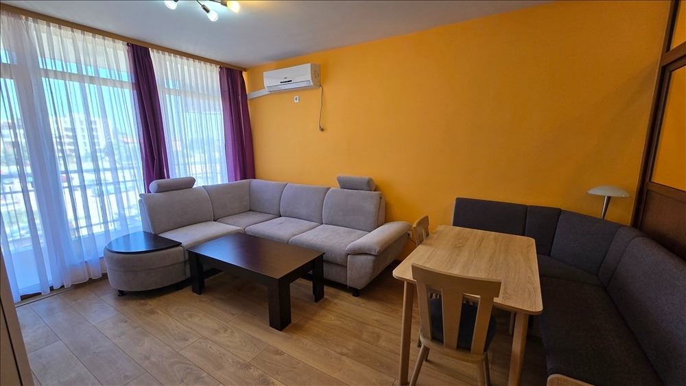 Mieszkanie z jedną sypialnią bez opłaty za utrzymanie w Sarafowie – po odświeżeniu