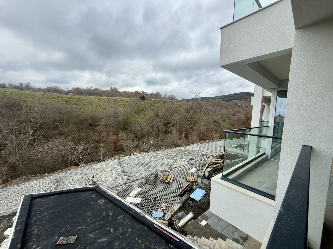  Przestronne studio z widokiem na morze w Sveti Vlas – gotowe do wykończenia według Twojego gustu