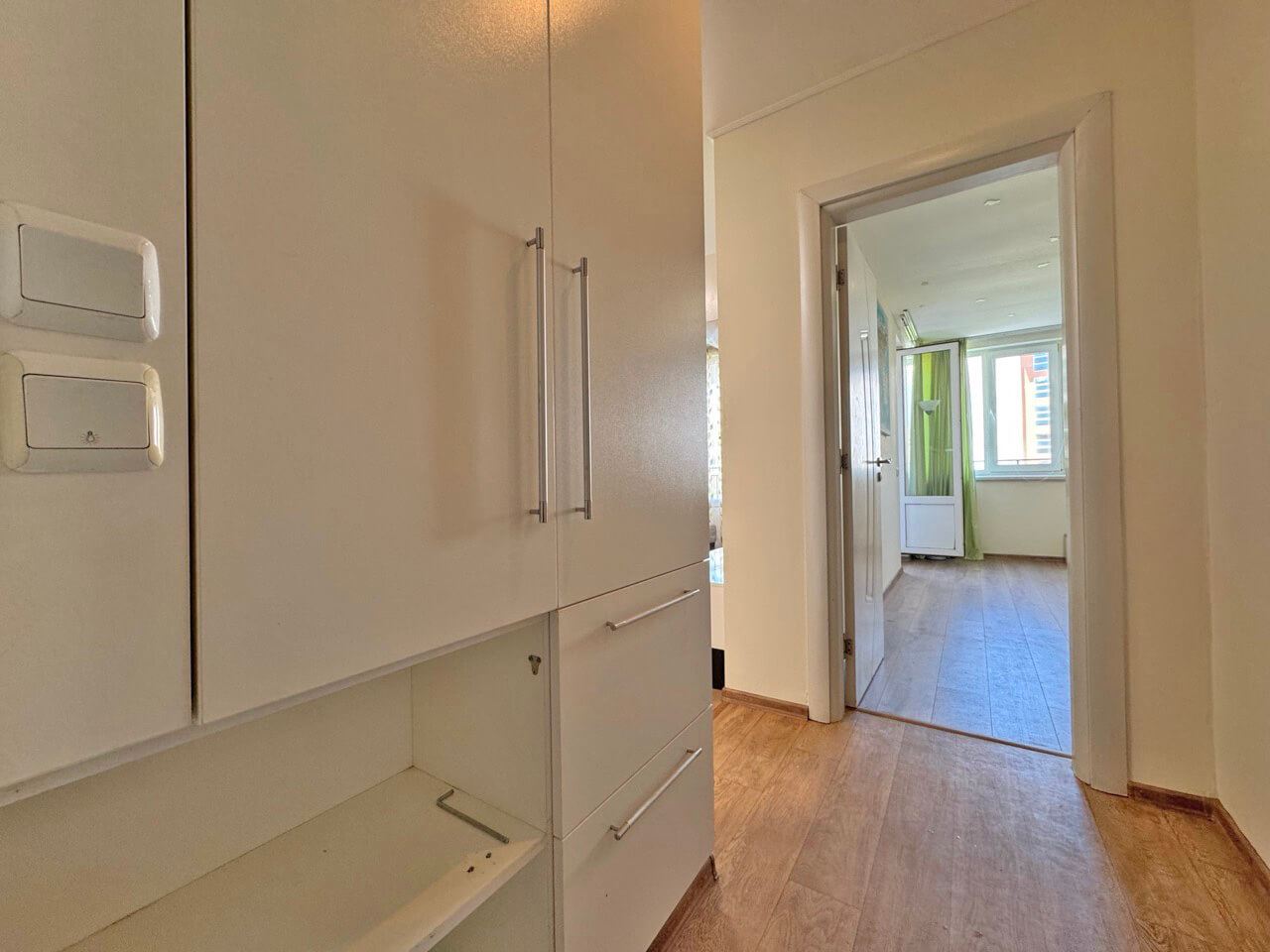 Apartament z dwiema sypialniami w luksusowym kompleksie na pierwszej linii w Świętym Własie