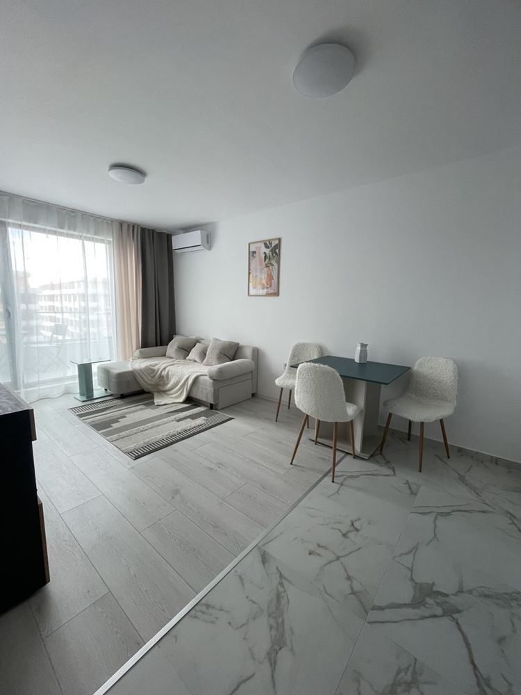 Przytulny i funkcjonalny apartament z jedną sypialnią w sercu Starego Miasta Pomorie