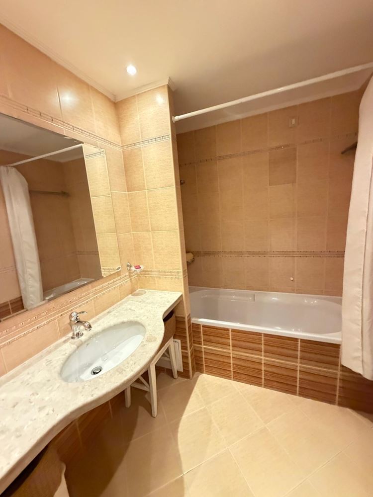 Apartament z jedną sypialnią z bezpośrednim wyjściem do basenu w Słonecznym Brzegu – luksus, przestrzeń i najwyższej klasy udogodnienia