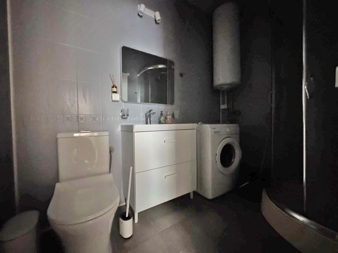 Przestronny apartament z dwiema sypialniami z widokiem na basen w Słonecznym Brzegu