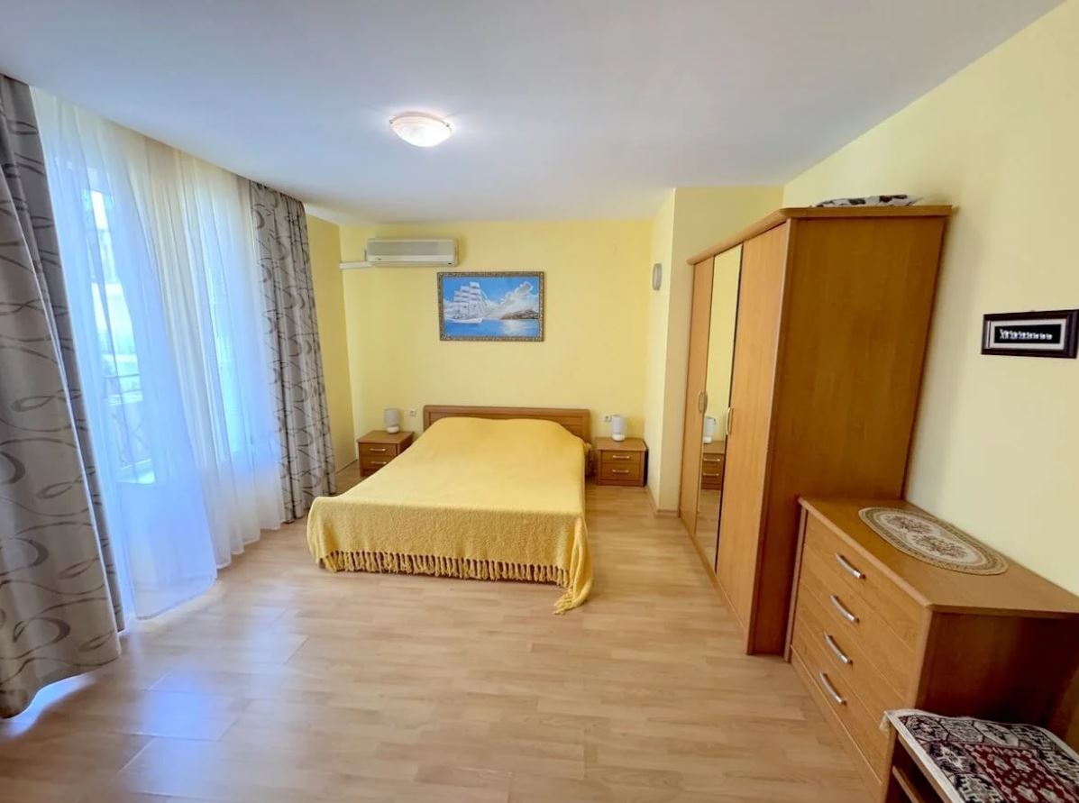 Piękny apartament w pierwszej linii brzegowej w prestiżowym kompleksie w pobliżu Elenite i Świętego Własu