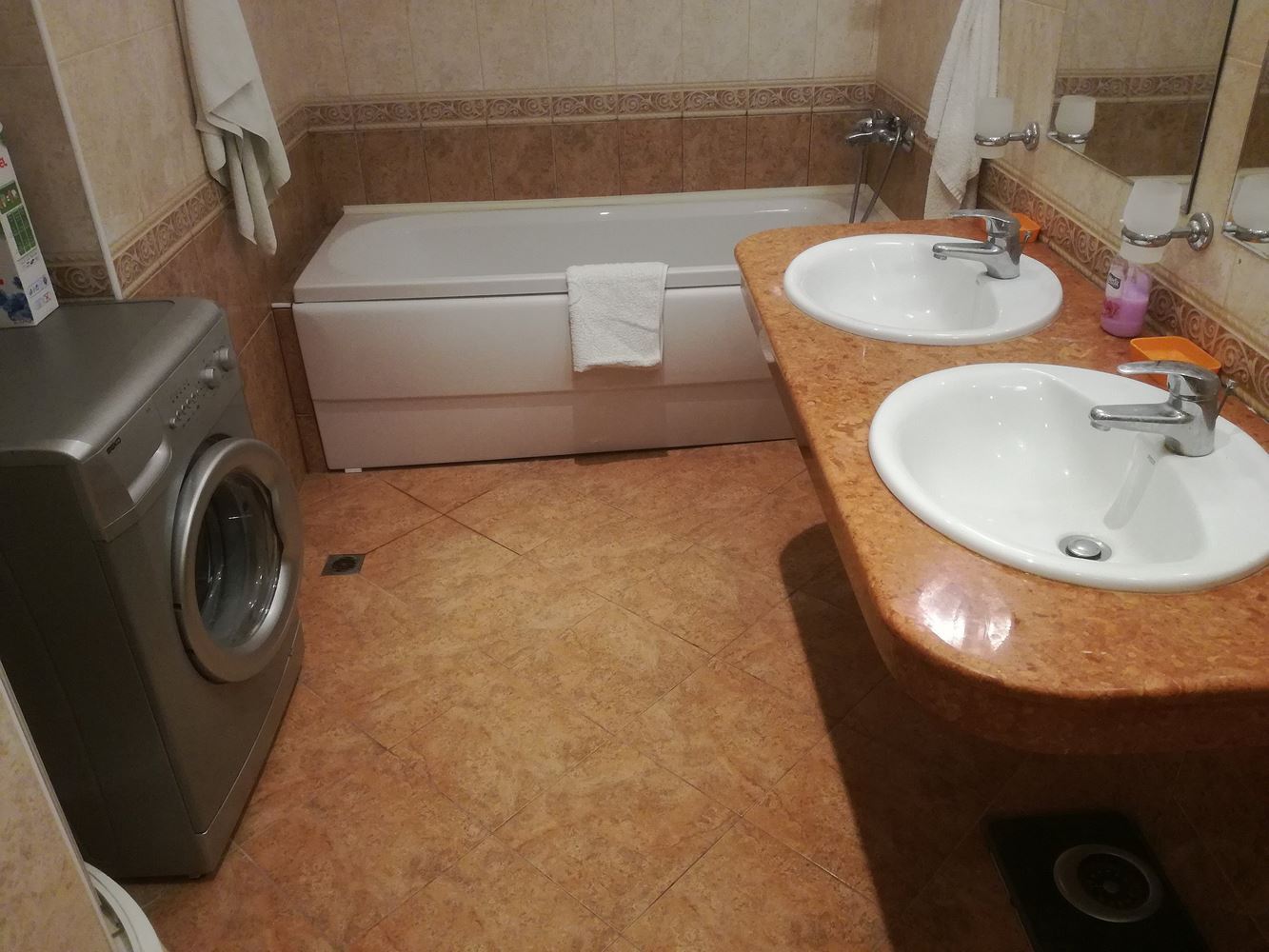 Luksusowy apartament dwupoziomowy z ogromnym tarasem panoramicznym i widokiem na morze w Pomorie