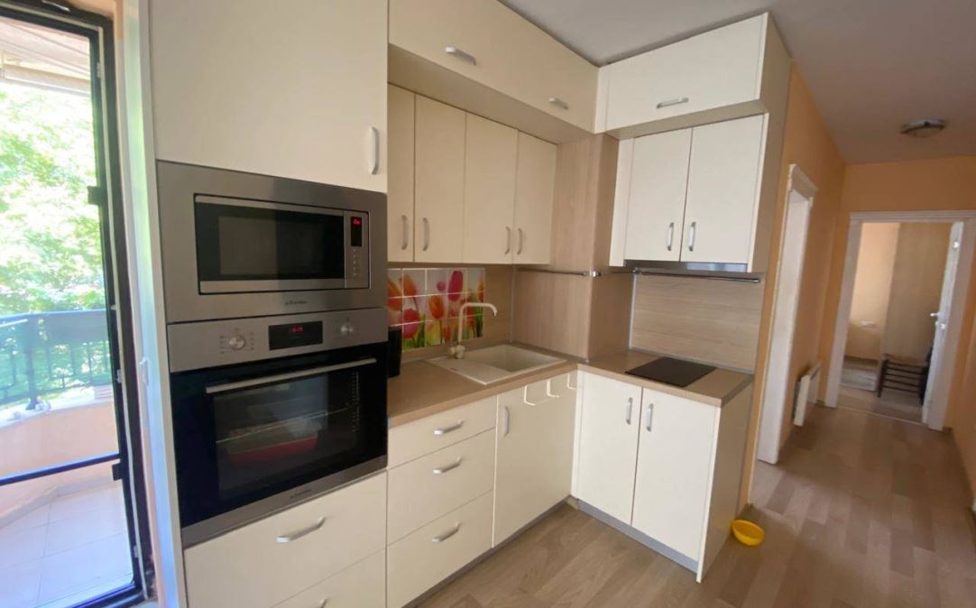 Apartament z dwiema sypialniami 50 metrów od plaży w Rawdzie – nowoczesny budynek, komfort i doskonała lokalizacja