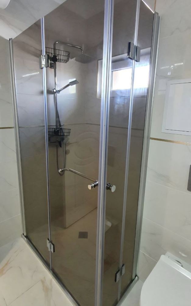 Penthouse z imponującym tarasem i panoramicznym widokiem – styl i przestrzeń na najwyższym piętrze