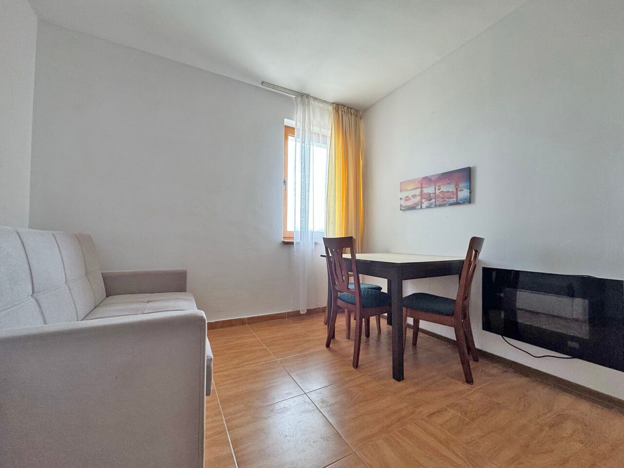 Przytulność i funkcjonalność – mieszkanie z jedną sypialnią w kompleksie w Sunny Beach