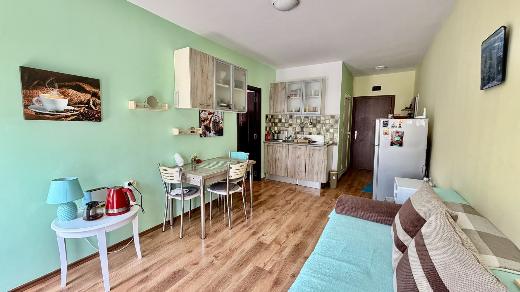 Apartament z jedną sypialnią w Słonecznym Brzegu – spokój, zieleń i komfort w sercu kurortu