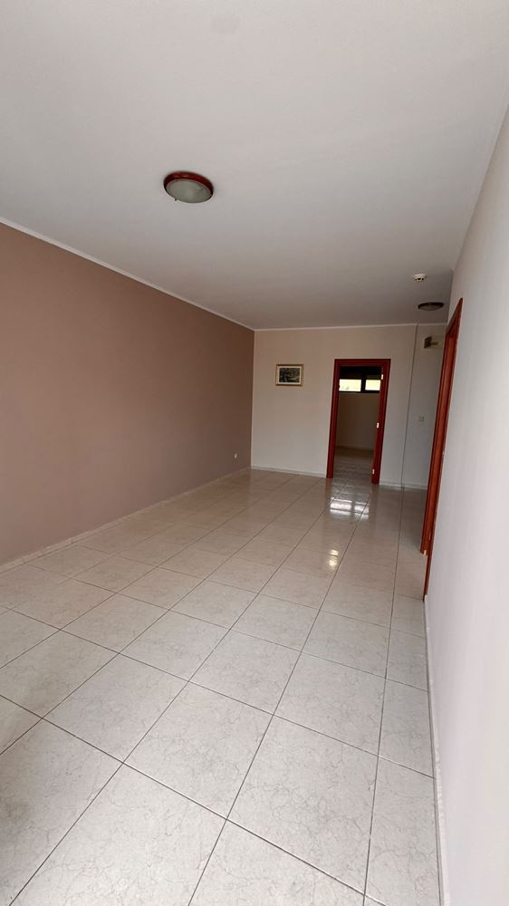 Trzypokojowy apartament z widokiem na morze w prestiżowym kompleksie w Świętym Własie
