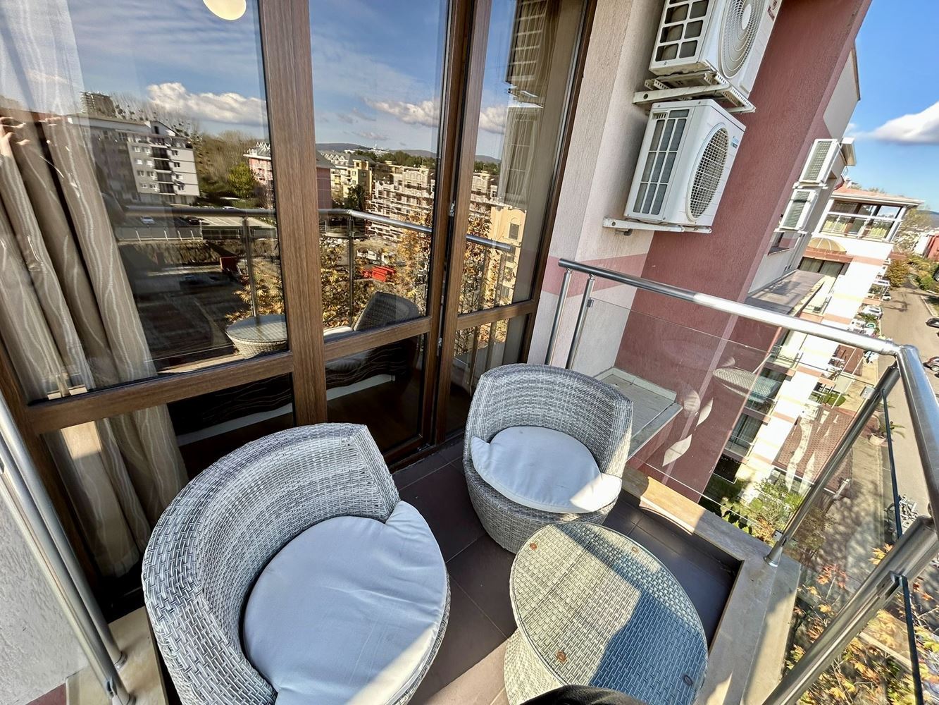 Nowoczesne studio w prestiżowym kompleksie w Słonecznym Brzegu – idealne na inwestycję i komfortowe życie