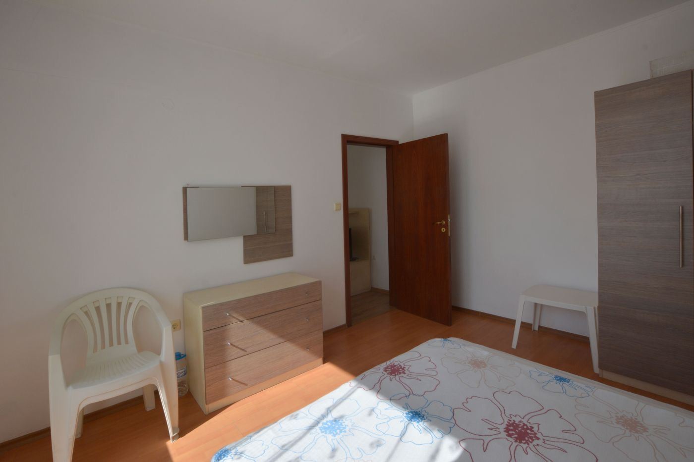 Apartament z jedną sypialnią 100 metrów od plaży w Słonecznym Brzegu – doskonała lokalizacja i świetna inwestycja