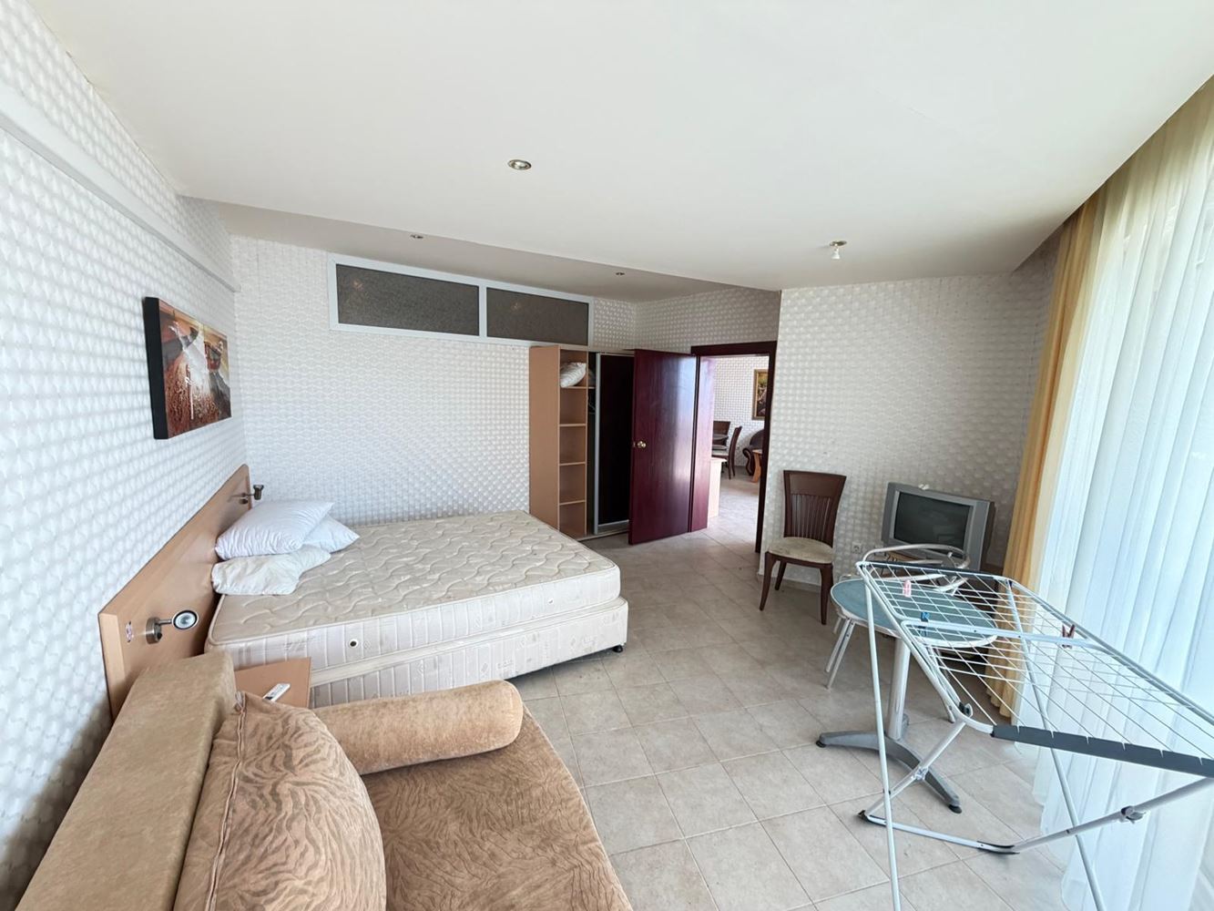  Luksusowy apartament z dwiema sypialniami i widokiem na morze, 100 metrów od plaży w Słonecznym Brzegu