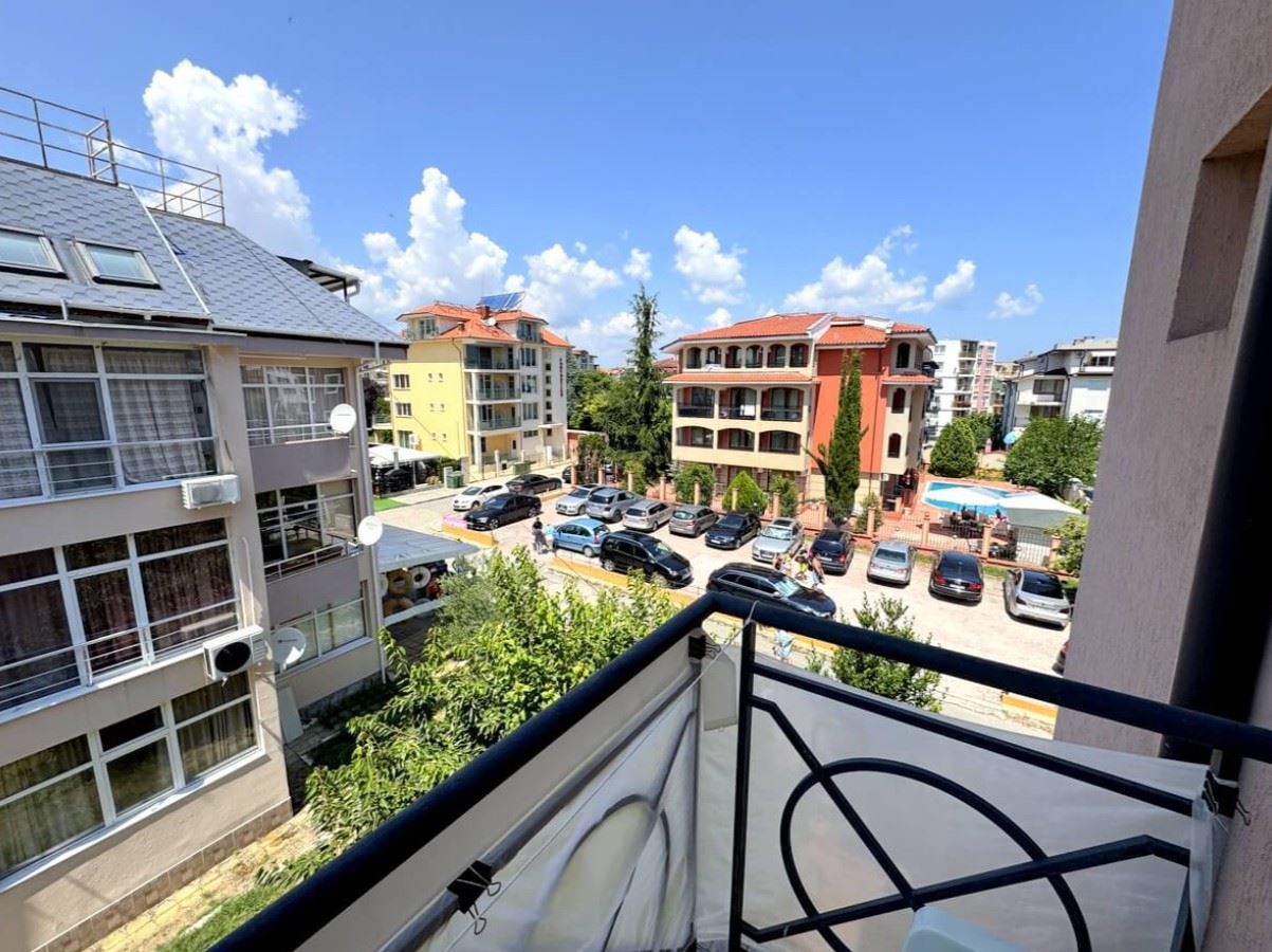 Przestronny apartament z jedną sypialnią 200 metrów od morza w Rawdzie – komfortowy dom nad brzegiem morza
