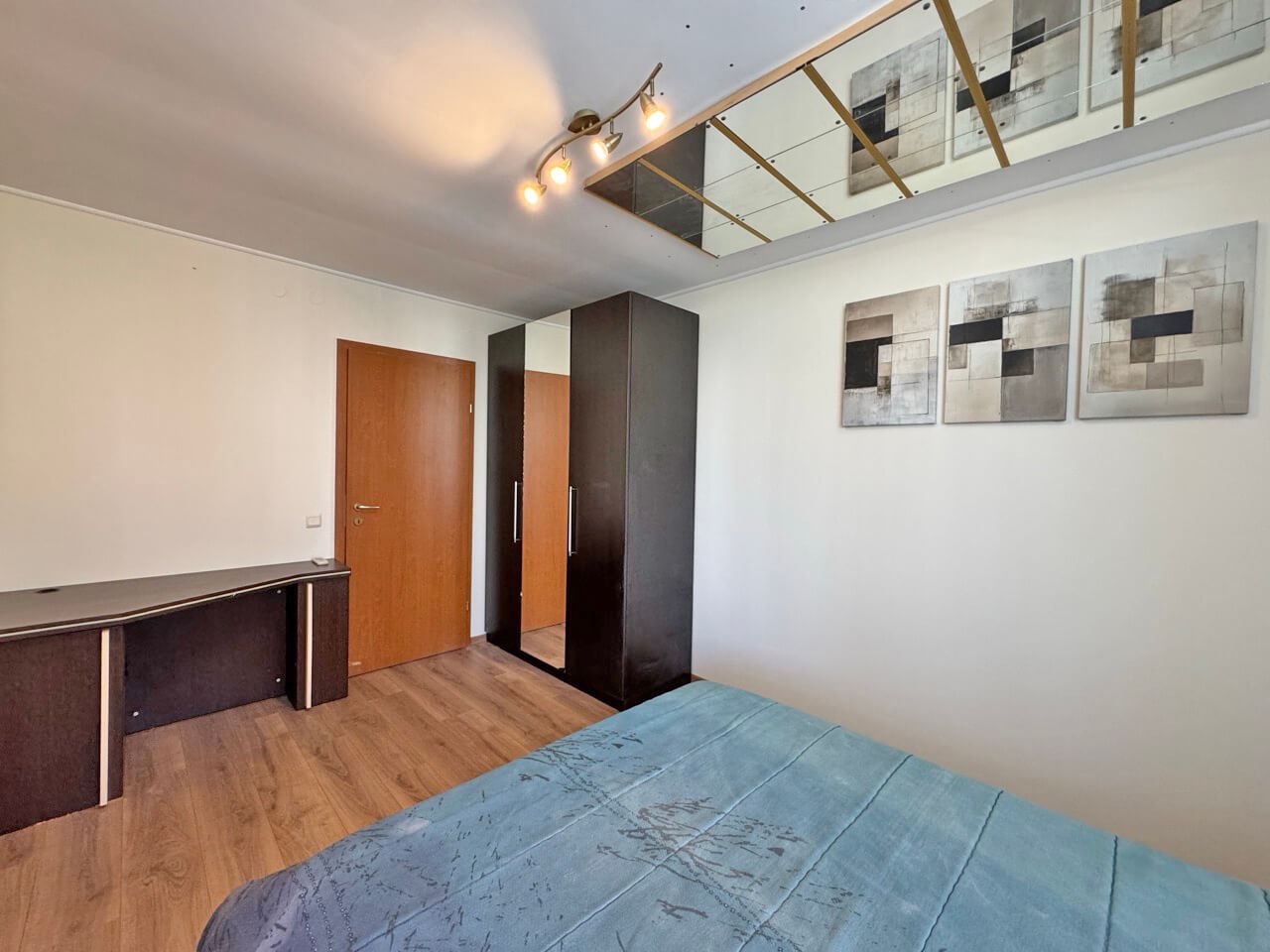 Apartament z dwiema sypialniami w luksusowym kompleksie na pierwszej linii w Świętym Własie