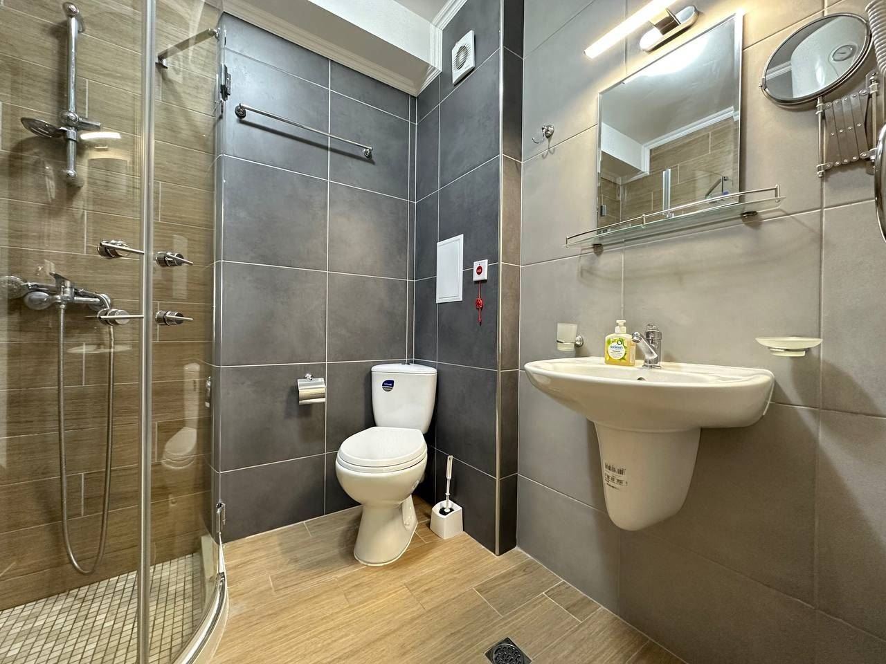 Trzypokojowe mieszkanie w elitarnym kompleksie w Sunny Beach – nowoczesny luksus, komfort i morska atmosfera